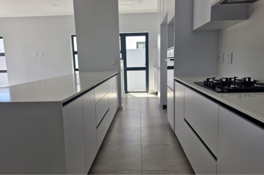 42 Bedroom Property for Sale in Sandown Western Cape